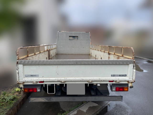 三菱ふそうキャンター平ボディ小型（2t・3t）[写真05]