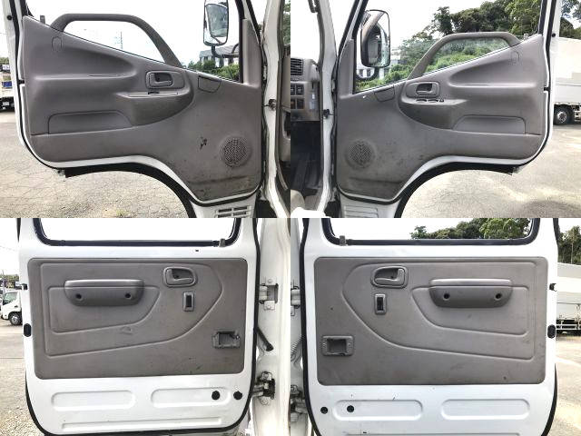 トヨタトヨエースダブルキャブ（Wキャブ）小型（2t・3t）[写真25]