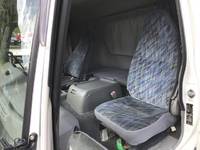 三菱ふそうファイターアルミウイング中型（4t）[写真32]