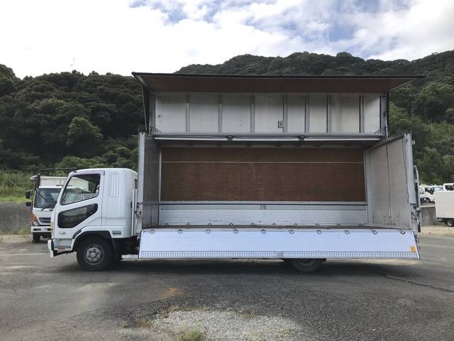 三菱ふそうファイターアルミウイング中型（4t）[写真06]