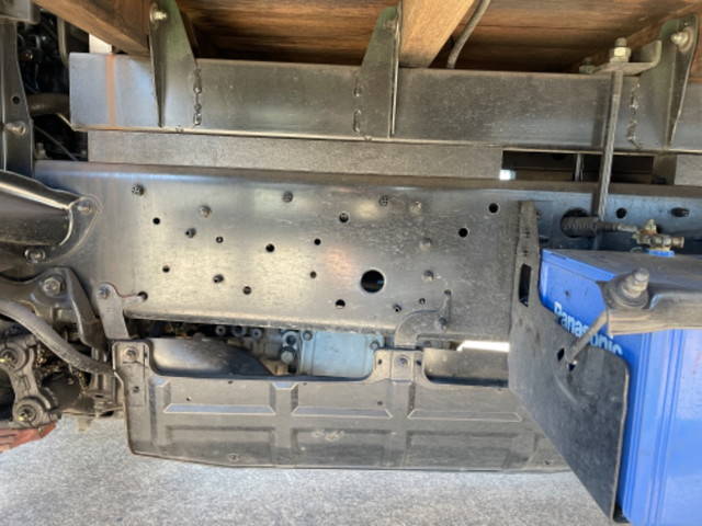 日野レンジャー幌車増トン（6t・8t）[写真13]