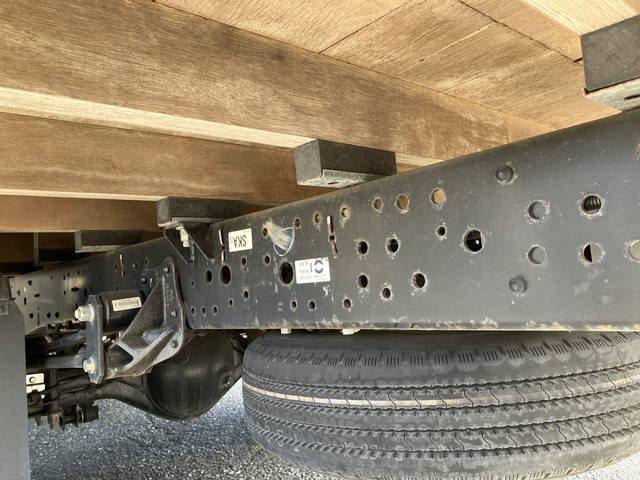 いすゞエルフアルミブロック小型（2t・3t）[写真21]