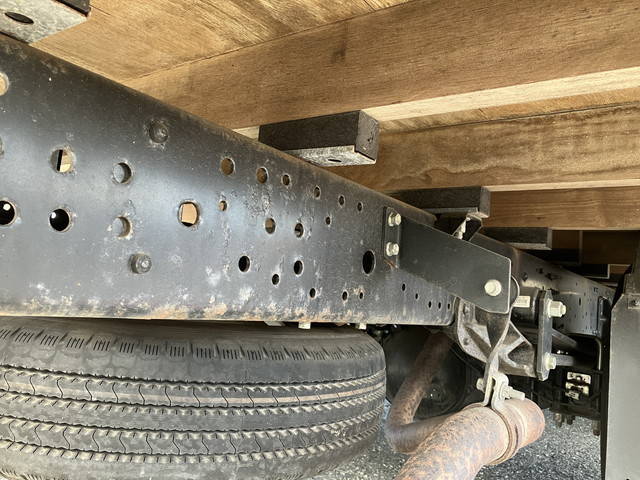 いすゞエルフアルミブロック小型（2t・3t）[写真22]