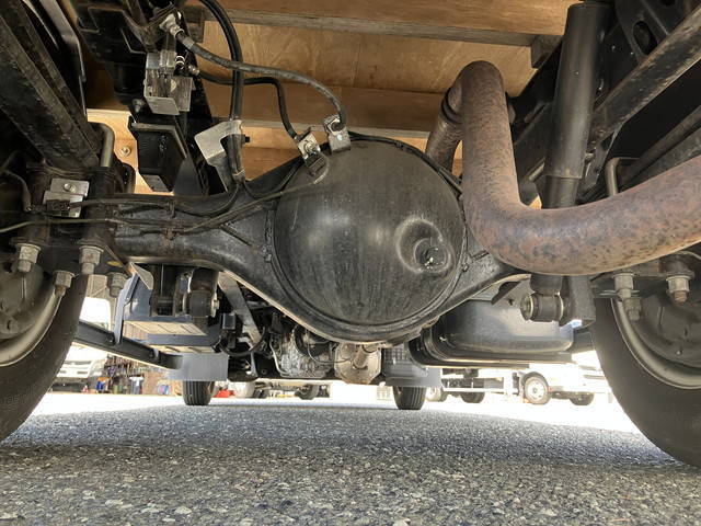 いすゞエルフアルミブロック小型（2t・3t）[写真23]