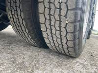 三菱ふそうキャンター平ボディ小型（2t・3t）[写真16]