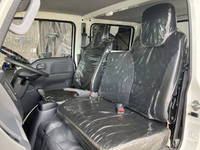 いすゞエルフダブルキャブ（Wキャブ）小型（2t・3t）[写真32]