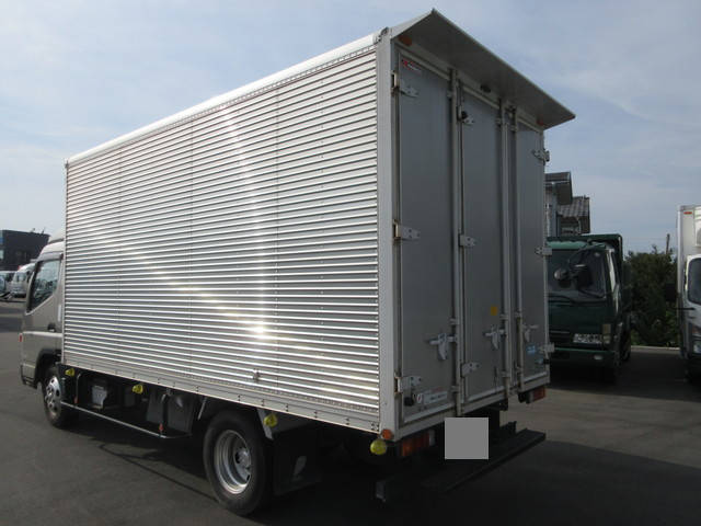 三菱ふそうキャンターアルミバン小型（2t・3t）[写真02]