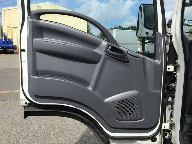 いすゞエルフアルミブロック小型（2t・3t）[写真23]