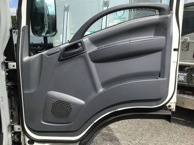 いすゞエルフアルミブロック小型（2t・3t）[写真24]