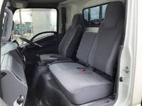 いすゞエルフアルミブロック小型（2t・3t）[写真25]