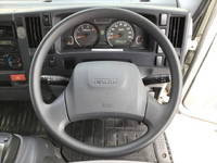 いすゞエルフアルミブロック小型（2t・3t）[写真30]