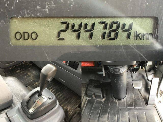 いすゞエルフアルミブロック小型（2t・3t）[写真31]