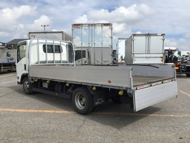 いすゞエルフアルミブロック小型（2t・3t）[写真04]