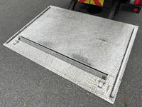 日野デュトロアルミバン小型（2t・3t）[写真10]