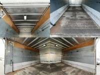 日野デュトロアルミバン小型（2t・3t）[写真12]