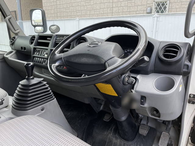 日野デュトロアルミバン小型（2t・3t）[写真27]