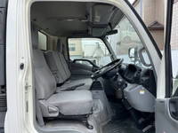 日野デュトロアルミバン小型（2t・3t）[写真33]