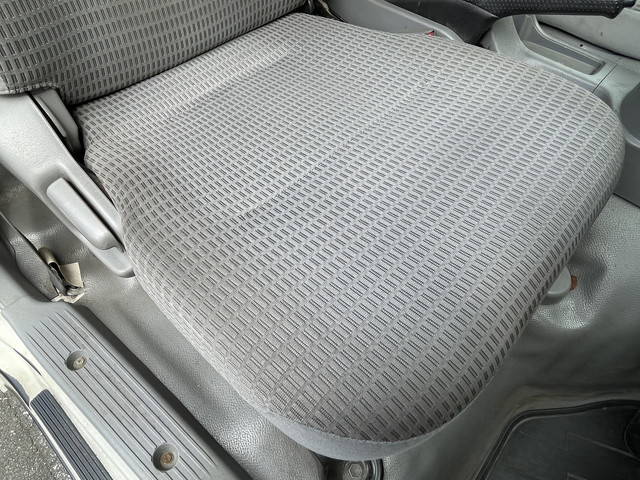 日野デュトロアルミバン小型（2t・3t）[写真34]