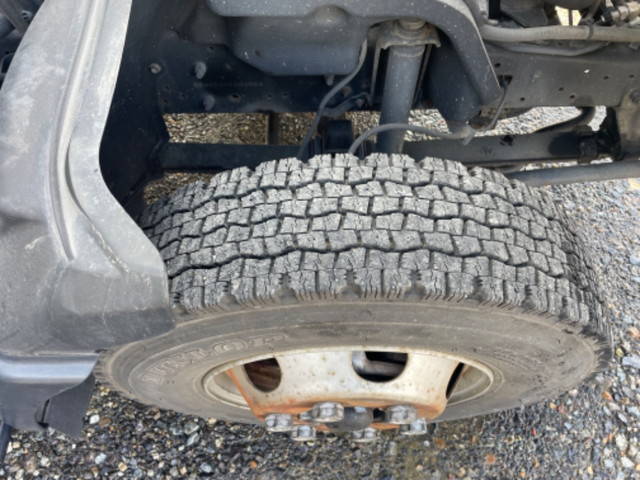 日野デュトロパネルバン小型（2t・3t）[写真13]