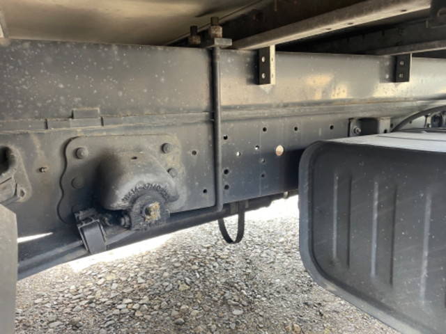 日野デュトロパネルバン小型（2t・3t）[写真14]