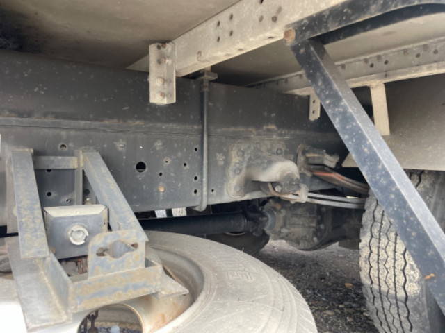 日野デュトロパネルバン小型（2t・3t）[写真17]