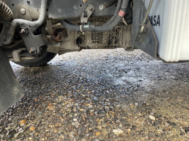 日野デュトロパネルバン小型（2t・3t）[写真19]