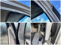 日野デュトロパネルバン小型（2t・3t）[写真34]