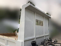 いすゞフォワードダンプ中型（4t）[写真10]