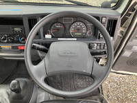 いすゞエルフクレーン3段小型（2t・3t）[写真34]