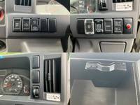 いすゞエルフクレーン3段小型（2t・3t）[写真37]