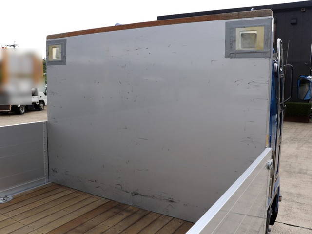 いすゞフォワードアルミブロック中型（4t）[写真16]