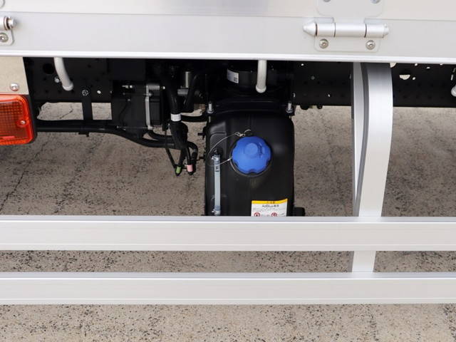 いすゞフォワードアルミブロック中型（4t）[写真25]