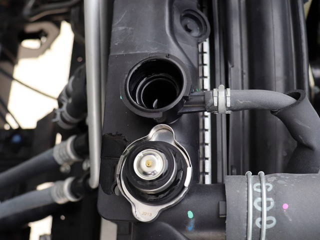 いすゞフォワードアルミブロック中型（4t）[写真35]