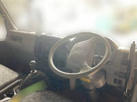 日野デュトロダンプ・クレーン付小型（2t・3t）[写真32]