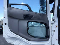 UDトラックスクオンアルミバン大型（10t）[写真25]