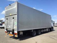 UDトラックスクオンアルミバン大型（10t）[写真02]