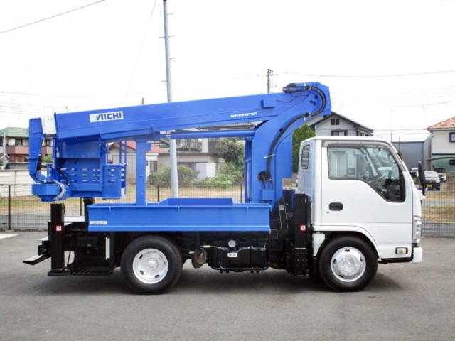 いすゞエルフ高所作業車小型（2t・3t）[写真05]