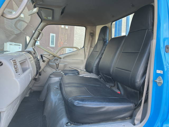 トヨタダイナ平ボディ小型（2t・3t）[写真27]