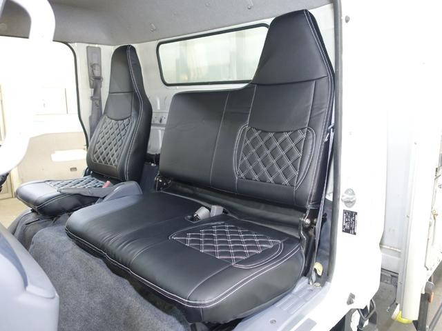 三菱ふそうキャンターアルミウイング小型（2t・3t）[写真28]