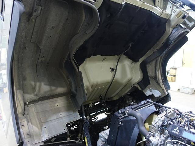 三菱ふそうキャンターアルミウイング小型（2t・3t）[写真23]
