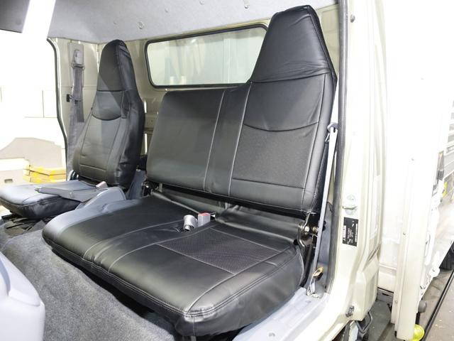 三菱ふそうキャンターアルミウイング小型（2t・3t）[写真29]