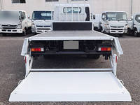 三菱ふそうキャンター平ボディ小型（2t・3t）[写真10]