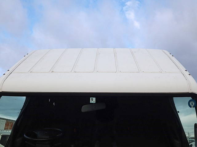 三菱ふそうキャンター平ボディ小型（2t・3t）[写真15]