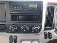 三菱ふそうキャンター平ボディ小型（2t・3t）[写真29]