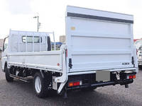 三菱ふそうキャンター平ボディ小型（2t・3t）[写真02]