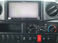 トヨタダイナアルミブロック小型（2t・3t）[写真32]