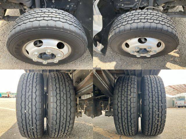 日野デュトロ平ボディ小型（2t・3t）[写真17]