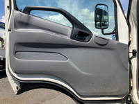 日野デュトロ平ボディ小型（2t・3t）[写真24]