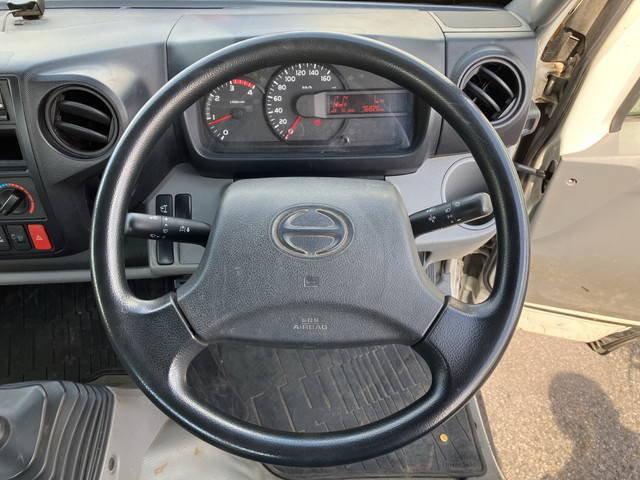 日野デュトロ平ボディ小型（2t・3t）[写真31]