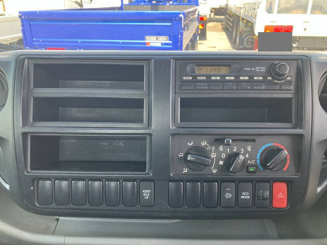 日野デュトロ平ボディ小型（2t・3t）[写真33]